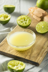 Obraz na płótnie Canvas Raw Organic Yellow Lime Juice