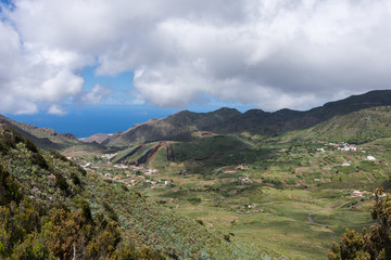 Fototapeta na wymiar Mirador Altos de Baracàn, Masca, Tenerife