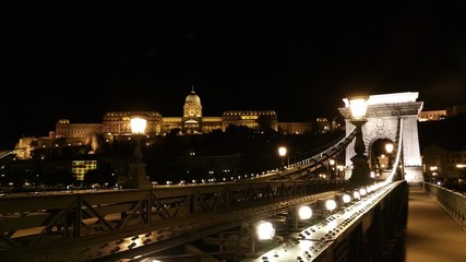 castello e ponte delle catene budapest