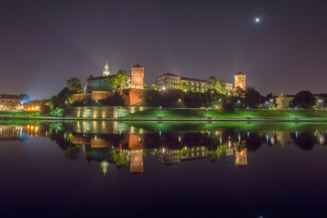 Naklejka premium Nocny Wawel