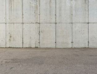 Concrete wall and floor