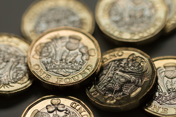 New British Pound Coins (2017 design)