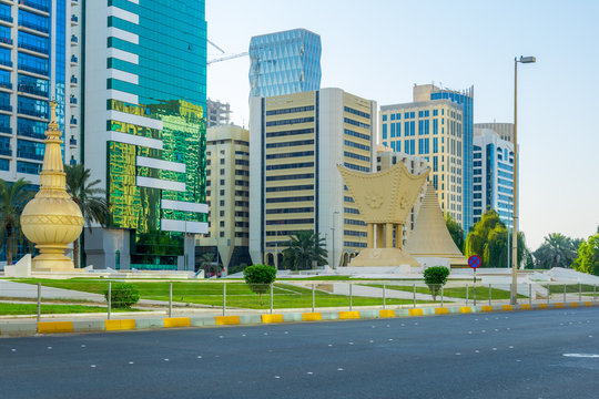 Traffic on the skeikh rasheed bin saeed street in Abu Dhabi, UAE