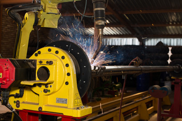 Working machine in the steel & pivot manufacturing industry.