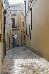 Gasse in Lecce, in Apulien, Italien