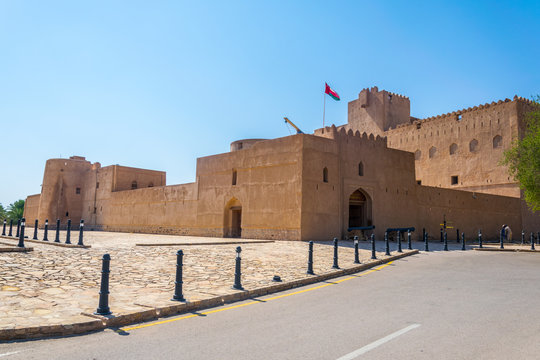 fort al jabreen in Oman