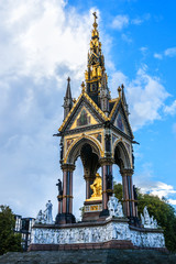 Fototapeta na wymiar Prince Albert Memorial, Gothic Memorial to Prince Albert. London