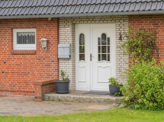Haustür in weiß