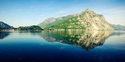 Como Lake panoramic view - green Bellagio peninsula and Crocione mount - Lombardia Italy - obrazy, fototapety, plakaty