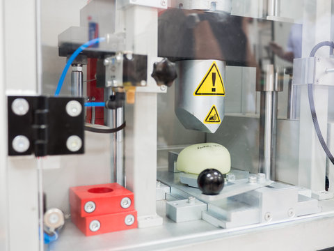 universal testing machine for physical property of construction material