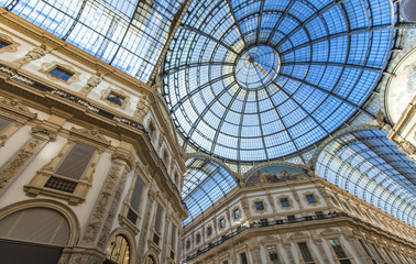 Obraz premium Galleria Vittorio Emanuele II in Milan