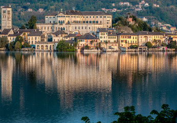 Fototapeta na wymiar San Giulio, Lago d'Orta