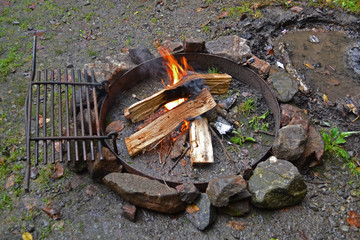 Campfire in a round rock firepit