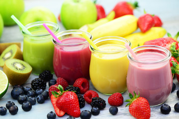 Smoothies in ihrer bunten Vielfalt