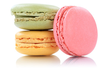 Macarons Macaroons Kekse Nachtisch Dessert aus Frankreich Freisteller