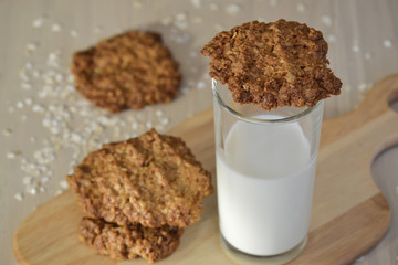 Fresh oatmeal cookies with milk