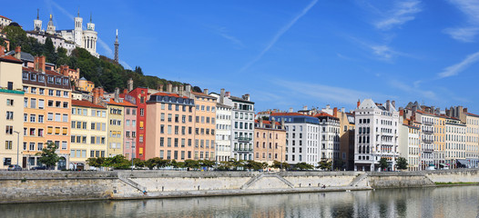 Fototapeta na wymiar Beautiful view of Saone river in Lyon city