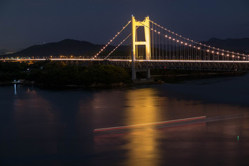 Obraz premium Zachód słońca na moście Seto