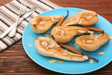 Baked Pears with Walnuts, Cinnamon, and Honey