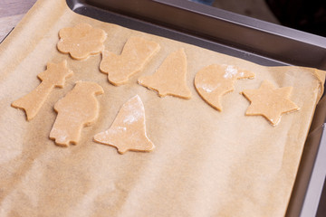 Cookies on the baking sheet