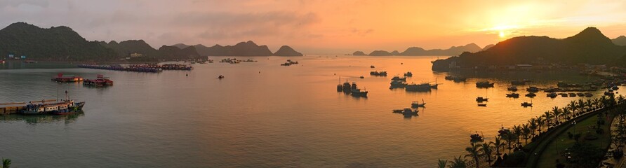 Sunset in Vietnam Ha Long Bay