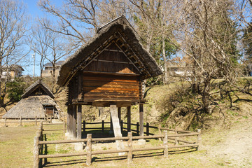 柏谷公園の復元家屋