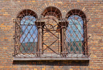 Windows neo-Roman style. The Roman Catholic church in Lodz. Built of brick neo-Roman style,
