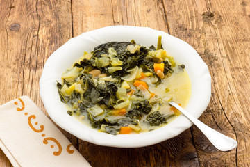 Vegetable soup into large pieces
