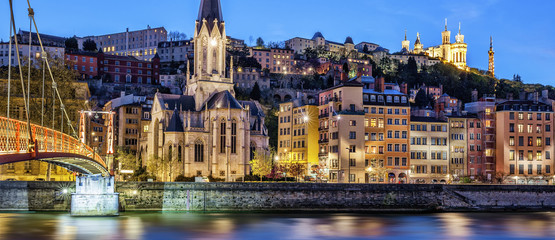 Naklejka premium Famous view of Lyon with Saone river