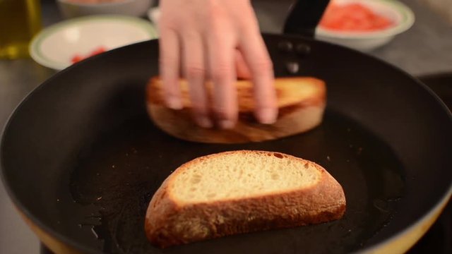 Devils toast with chicken