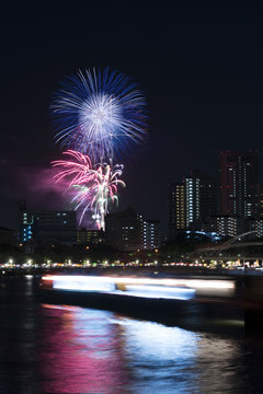 6 最適な 天神祭奉納花火 画像 ストック写真 ベクター Adobe Stock