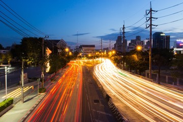 Fototapeta premium The traffic in front of Cyber World Building ratchada in the evening