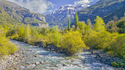 Fototapeta premium The river passing very close to Torla in Huesca