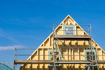 Obraz premium Giebel eine Holzhauses