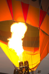 Obraz premium Balloon view of the flame inside of a hot air balloon being inflated