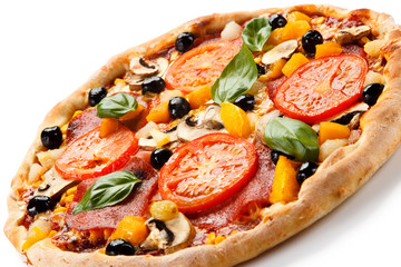 Pizza pepperoni with tomato and olives