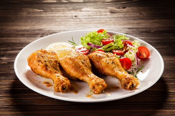 Roast drumsticks with vegetables