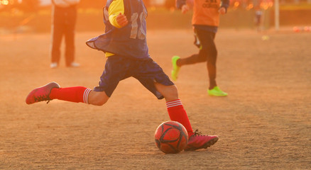 サッカー　フットボール © makieni