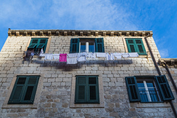 Fototapeta na wymiar Pretty facades in Dubrovnik