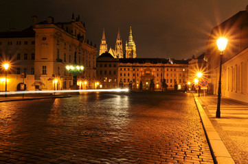 Obraz premium Street light on the pedestrain path