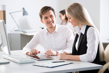 Fototapeta premium Business people working with computer