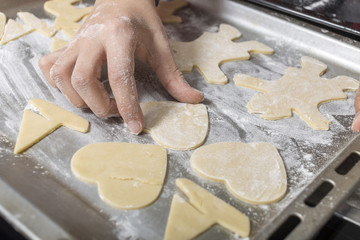 Plätzchen auf dem  Backblech