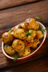 Roasted young potatoes