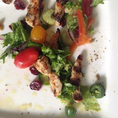 mixed chicken cesar salad