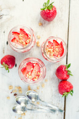 Yoghurt with strawberries