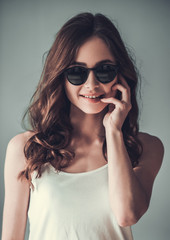 Naklejka premium Beautiful young girl