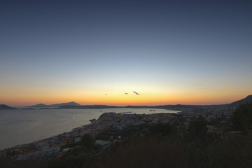 vista di Ischia da Napoli