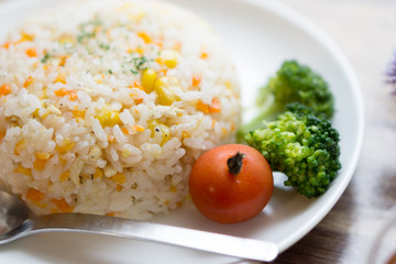 昼食イメージ　ランチ