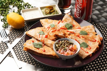 quesadilla,퀘사딜라