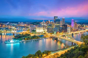 Gardinen Blick auf die Innenstadt von Pittsburgh © f11photo